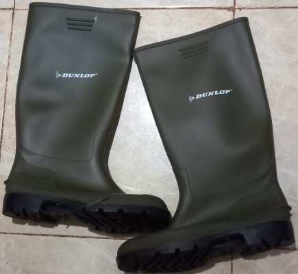 BOTTE  DUNLOP  NEUVE