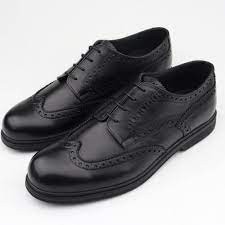 chaussure noir classique