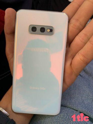 Samsung Samsung s10e