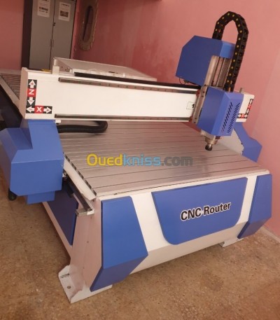 Je cherche Machiniste CNC router