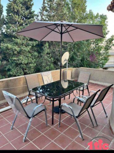 TABLE JARDIN 06 CHAISE AVEC PARASOL
