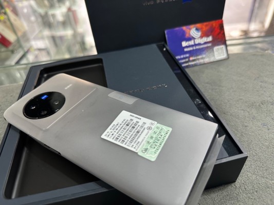Vivo x80 256/8 Duos