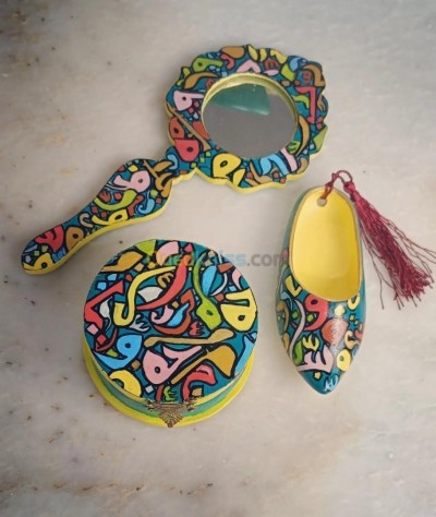 Trio Boite A Bijoux, Babouche Et Miroir À Main