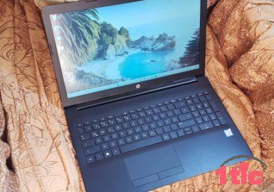 Hp i5 8em 8gb ram 256 SSD 15.6 FHD